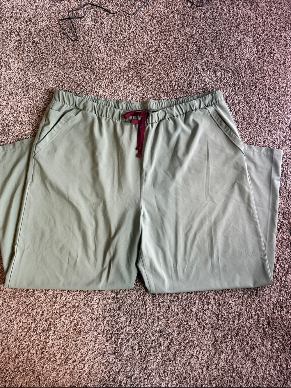 Uniform Advantage Easy stretch wide leg s rub pants in olive